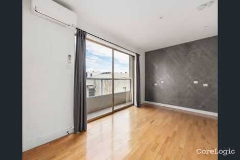 Property photo of 304/64 Wellington Street St Kilda VIC 3182