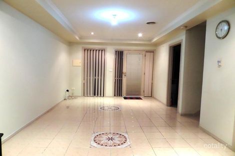 Property photo of 2/9 View Road Springvale VIC 3171