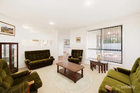 Property photo of 33 Nuwarra Circuit Forster NSW 2428
