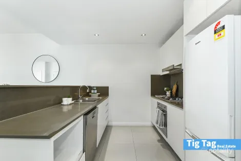 Property photo of 404C/42-44 Pemberton Street Botany NSW 2019