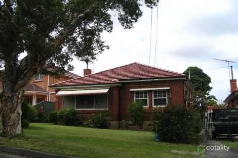 17 Vivienne St, Kingsgrove, NSW 2208