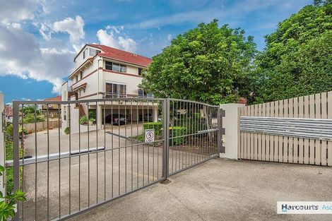 Property photo of 17/17 Whyenbah Street Hamilton QLD 4007