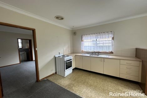 Property photo of 18 Breen Street Orange NSW 2800