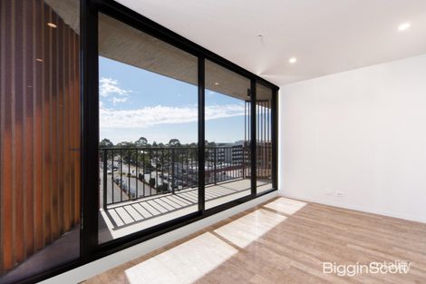 Property photo of 609/39 Kingsway Glen Waverley VIC 3150