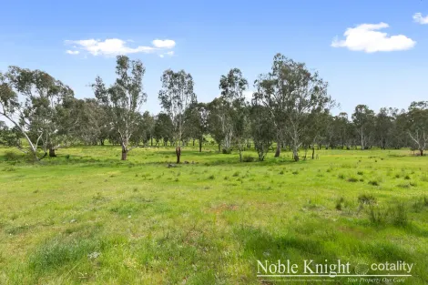 517 Ghin Ghin Rd, Ghin Ghin, VIC 3717