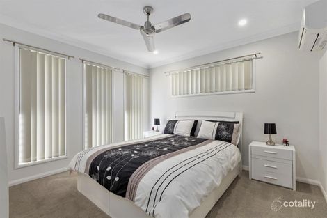 6 Cape Manifold Ave, Pacific Heights, QLD 4703