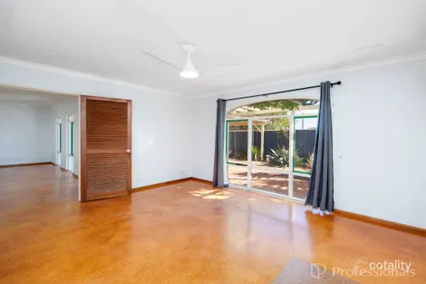 Property photo of 21 Frigate Crescent Yanchep WA 6035