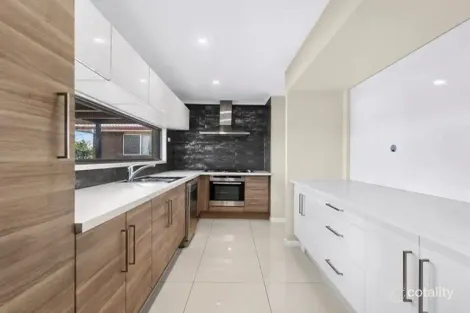 Property photo of 10 Kidd Street Robertson QLD 4109