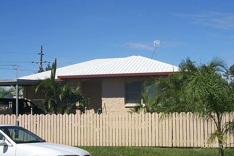 4 Ninth St, Railway Estate, QLD 4810