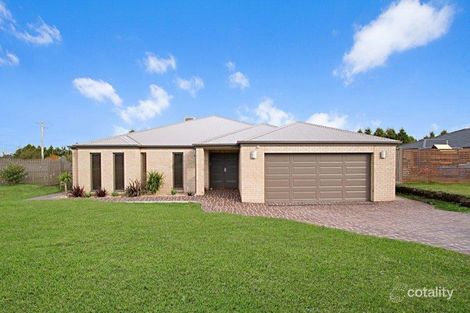 31 Pretty Sally Dr, Wallan, VIC 3756