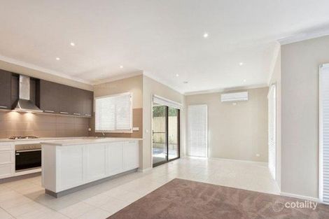 Property photo of 2/8 Melaleuca Drive Hastings VIC 3915