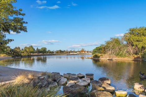 Property photo of 11 Springlake Avenue Caroline Springs VIC 3023
