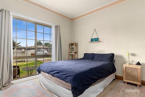 Property photo of 3 Staverly Road Herne Hill VIC 3218