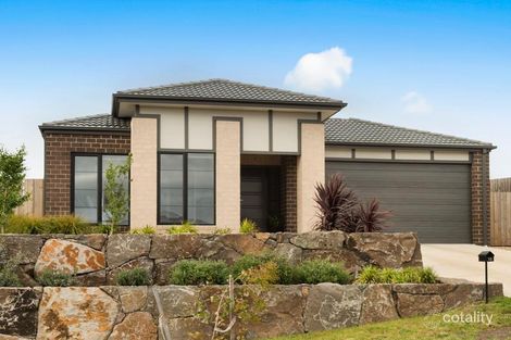 Property photo of 13 The Boomerang Gisborne VIC 3437