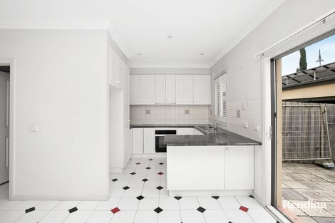 Property photo of 27 The Crescent Kensington VIC 3031
