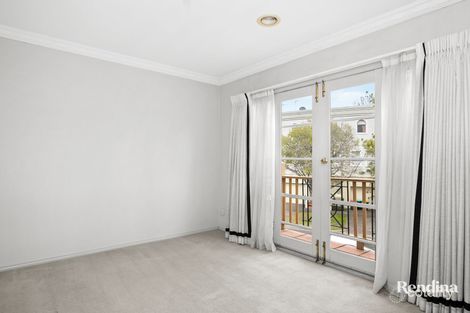 Property photo of 27 The Crescent Kensington VIC 3031