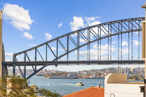 Property photo of 10/8-10 East Crescent Street McMahons Point NSW 2060