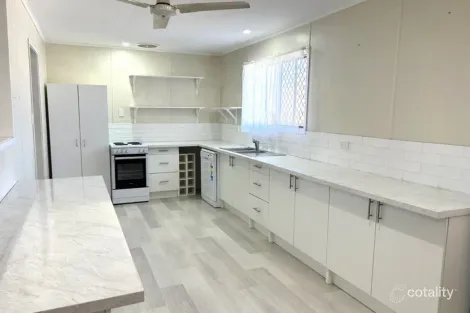 14 Singleton St, Dysart, QLD 4745