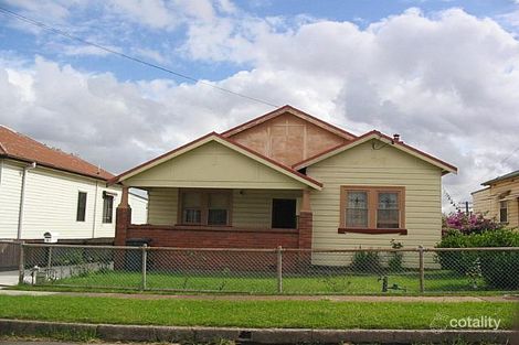 3 Morris St, Mayfield West, NSW 2304