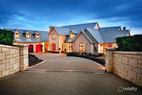 25 Middleton Rd, Labertouche, VIC 3816