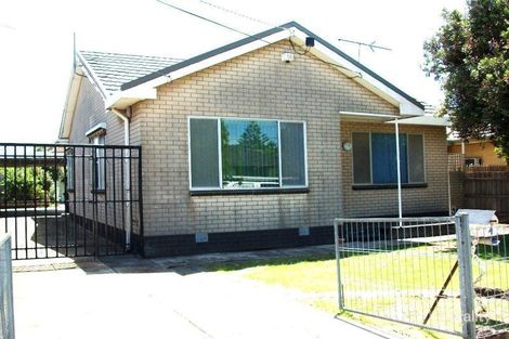 4 Lorenz St, Sunshine, VIC 3020