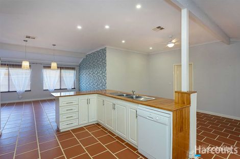 Property photo of 15 Yandal Crescent Ballajura WA 6066