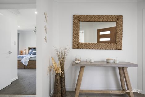 Property photo of 48 Audrey Avenue Helensvale QLD 4212