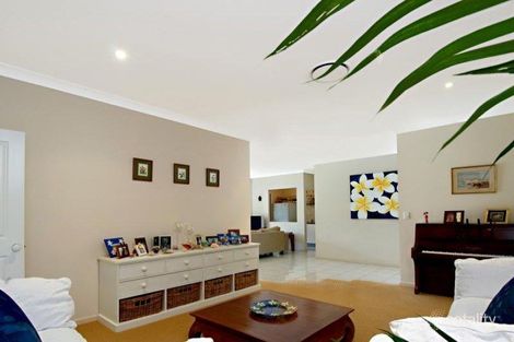 Property photo of 17 River Gum Drive Diddillibah QLD 4559
