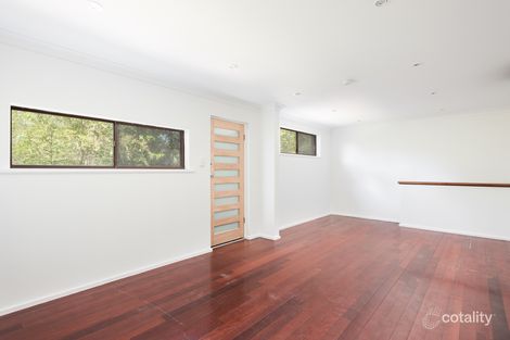 Property photo of 58 Urana Road Yarrawarrah NSW 2233