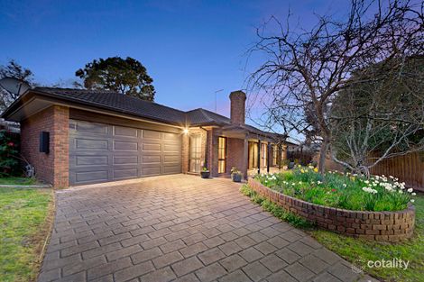 Property photo of 2 Juliana Close Frankston VIC 3199