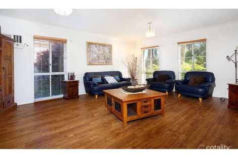 Property photo of 11 Eucalypt Close Mackenzie QLD 4156