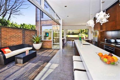 Property photo of 2 Arnold Street Queens Park NSW 2022