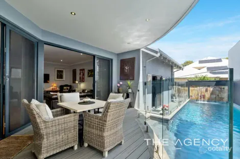 Property photo of 23 Centaur Circle Woodbridge WA 6056