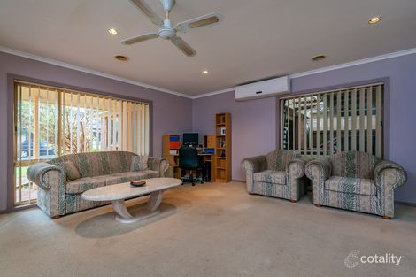 Property photo of 53 Capri Close South Morang VIC 3752