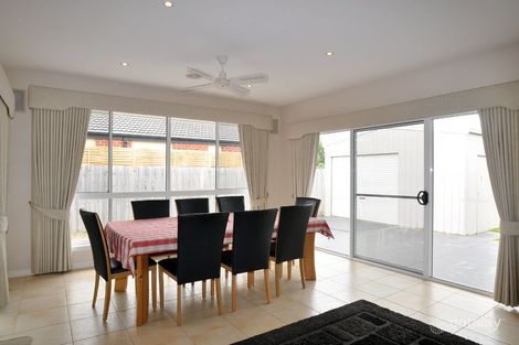 Property photo of 4 Surrey Place Inverloch VIC 3996