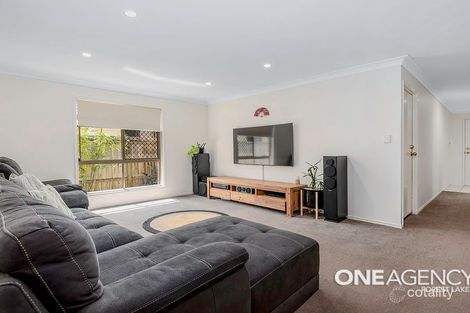 Property photo of 5 Mallard Place Forest Lake QLD 4078