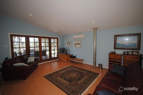 Property photo of 18 Redcliffe Road Greenfields WA 6210
