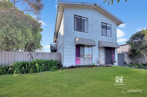 Property photo of 31 Lakeside Drive Lake Tyers Beach VIC 3909