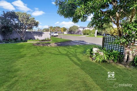 Property photo of 31 Lakeside Drive Lake Tyers Beach VIC 3909