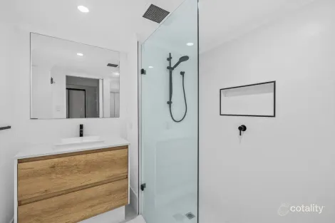 Property photo of 6/14 Jefferson Lane Palm Beach QLD 4221