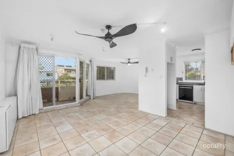 Property photo of 6/14 Jefferson Lane Palm Beach QLD 4221