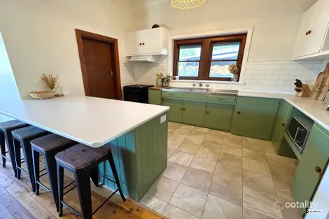 Property photo of 401 Kokoda Street North Albury NSW 2640