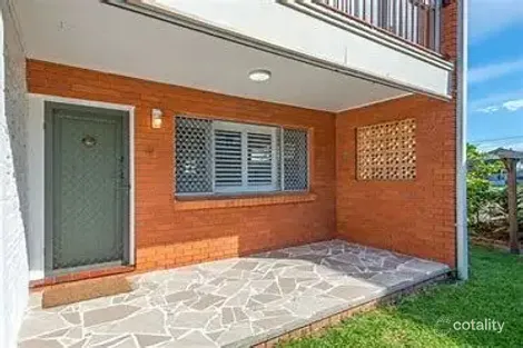 Property photo of 4/13 Bruce Avenue Paradise Point QLD 4216