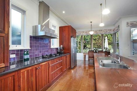 Property photo of 16 Warrick Street Ascot Vale VIC 3032