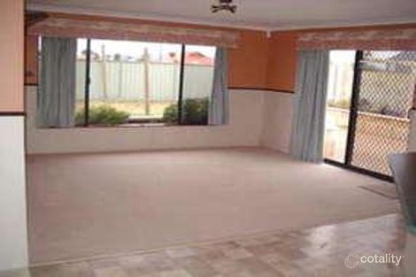 Property photo of 16 Carnalea Road Moresby WA 6530