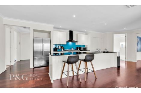 Property photo of 43 Montebello Boulevard Narre Warren South VIC 3805