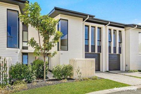 Property photo of 42/1 Ancora Crescent Hope Island QLD 4212
