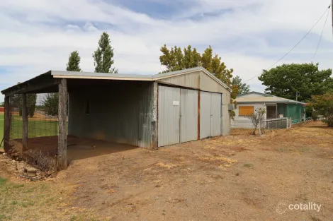 Property photo of 1 Bourke Street Cowra NSW 2794