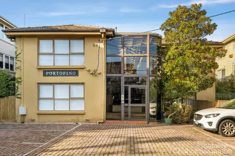 Property photo of 10/39 Byron Street Elwood VIC 3184