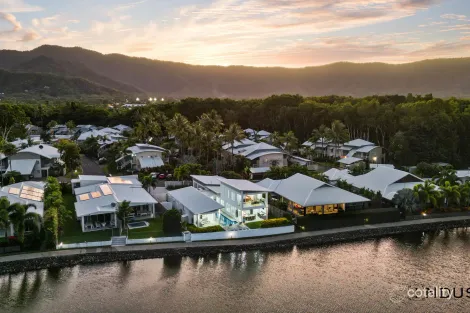 4/16 Blue Water Lane, Trinity Beach, QLD 4879